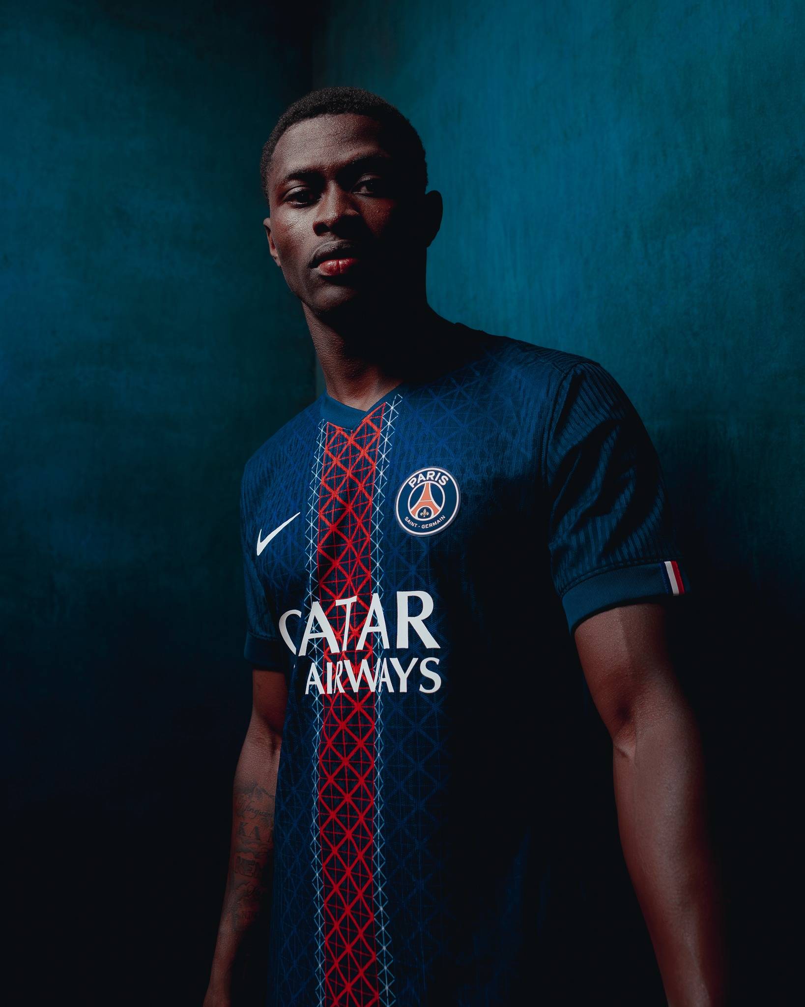 进攻矛头 进攻矛头