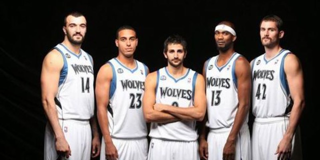 在身后二线 在身后二线